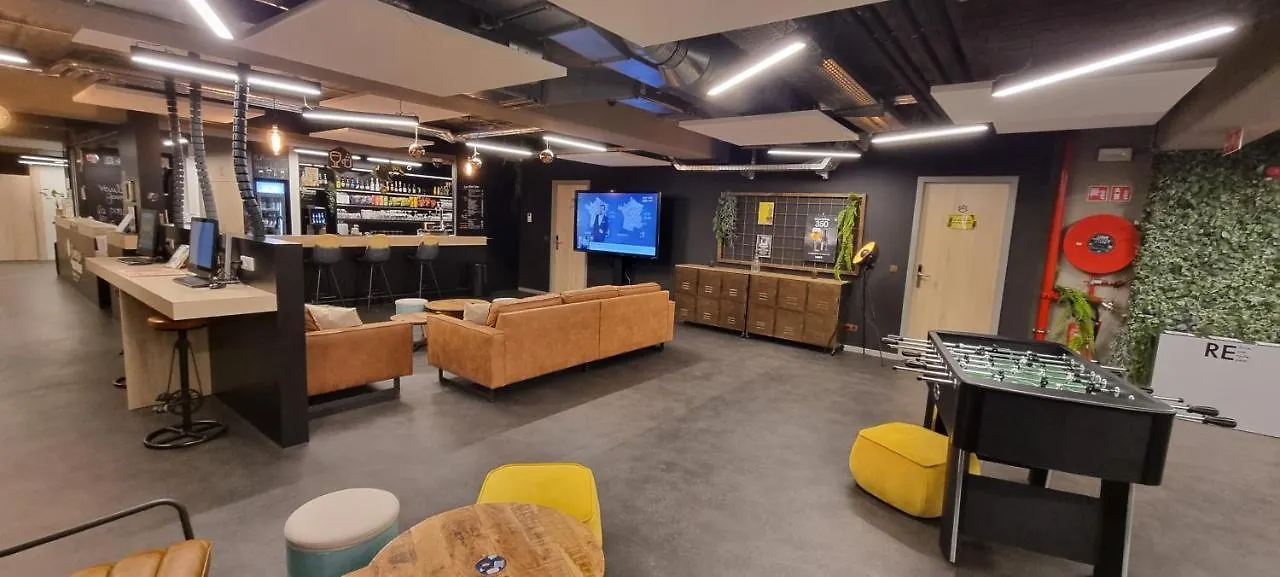 Hi Charleroi Hostel