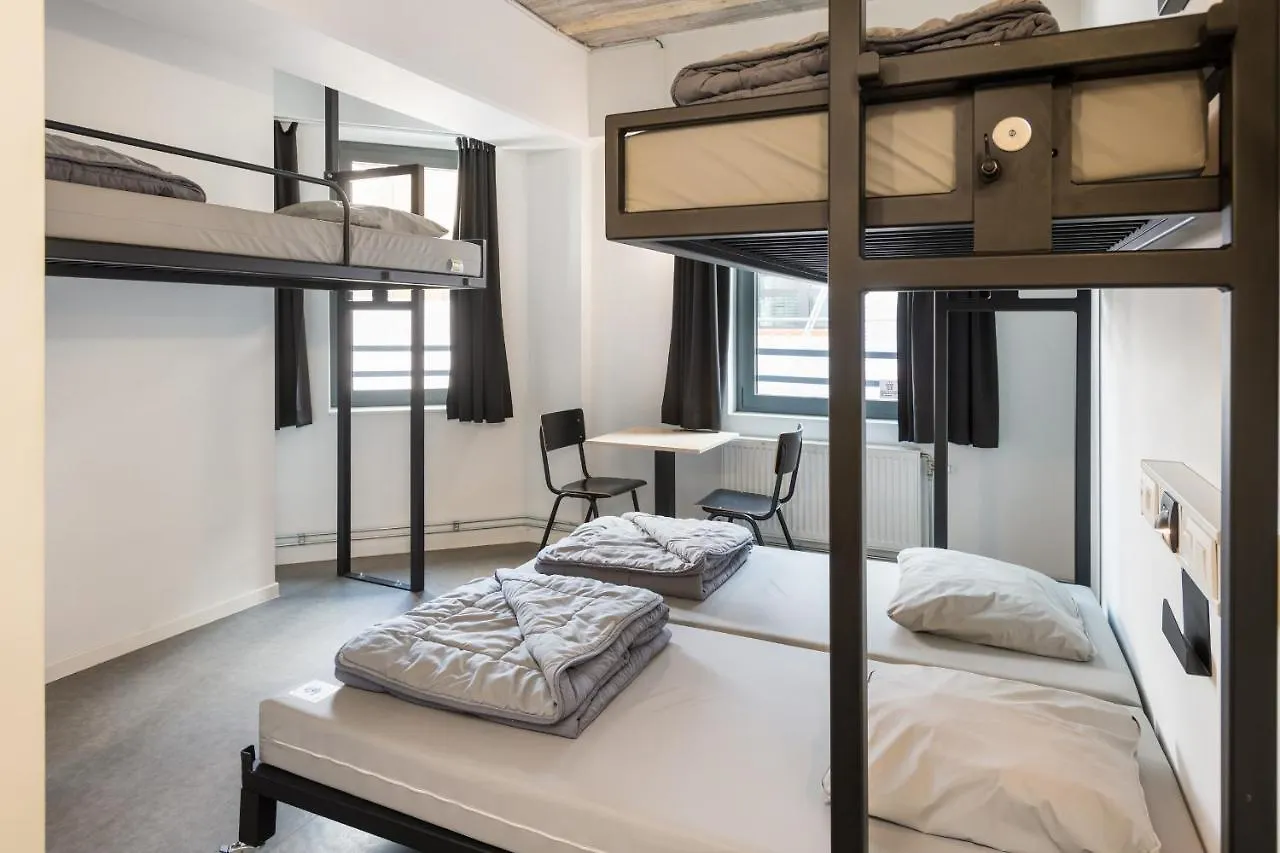 Hi Charleroi Hostel