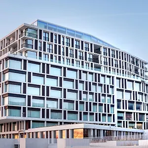 Radisson Blu Hotel, 4* ברוז'